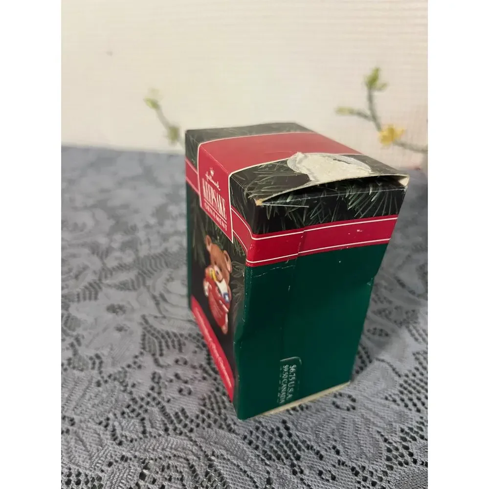 Hallmark keepsake ornament